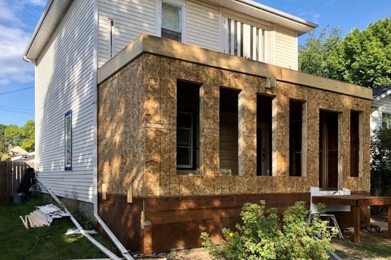 Before: Front Exterior & Porch Makeover